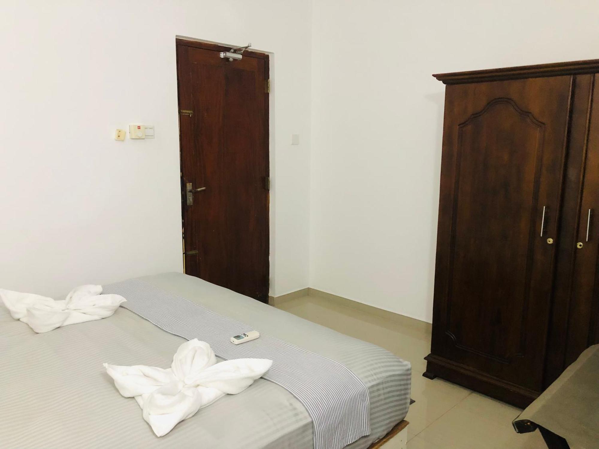 Jaya Villa Хикадува Екстериор снимка
