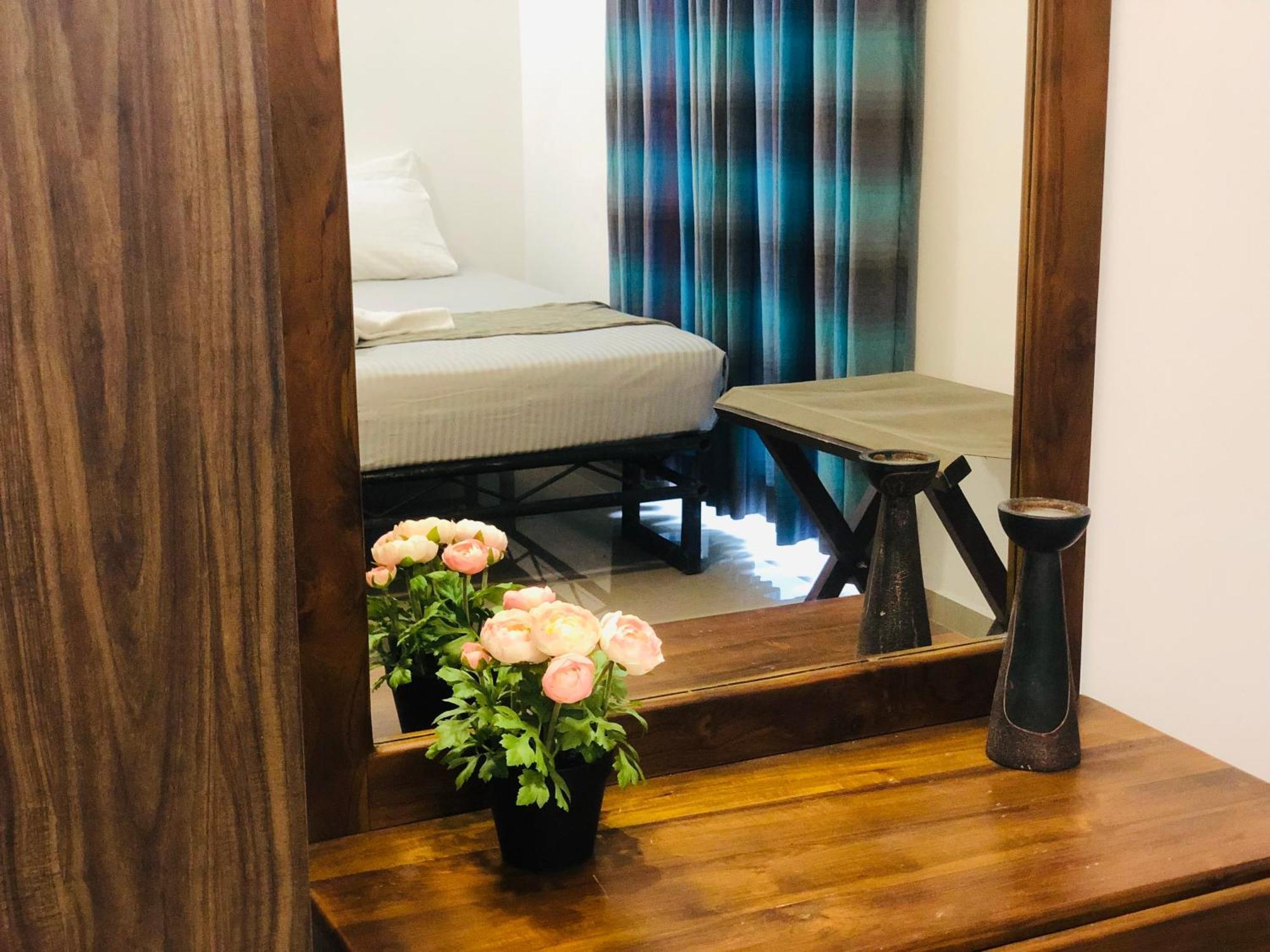 Jaya Villa Хикадува Екстериор снимка