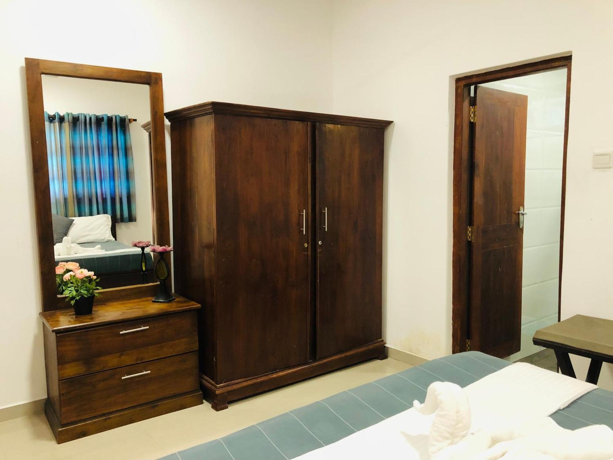 Jaya Villa Хикадува Екстериор снимка